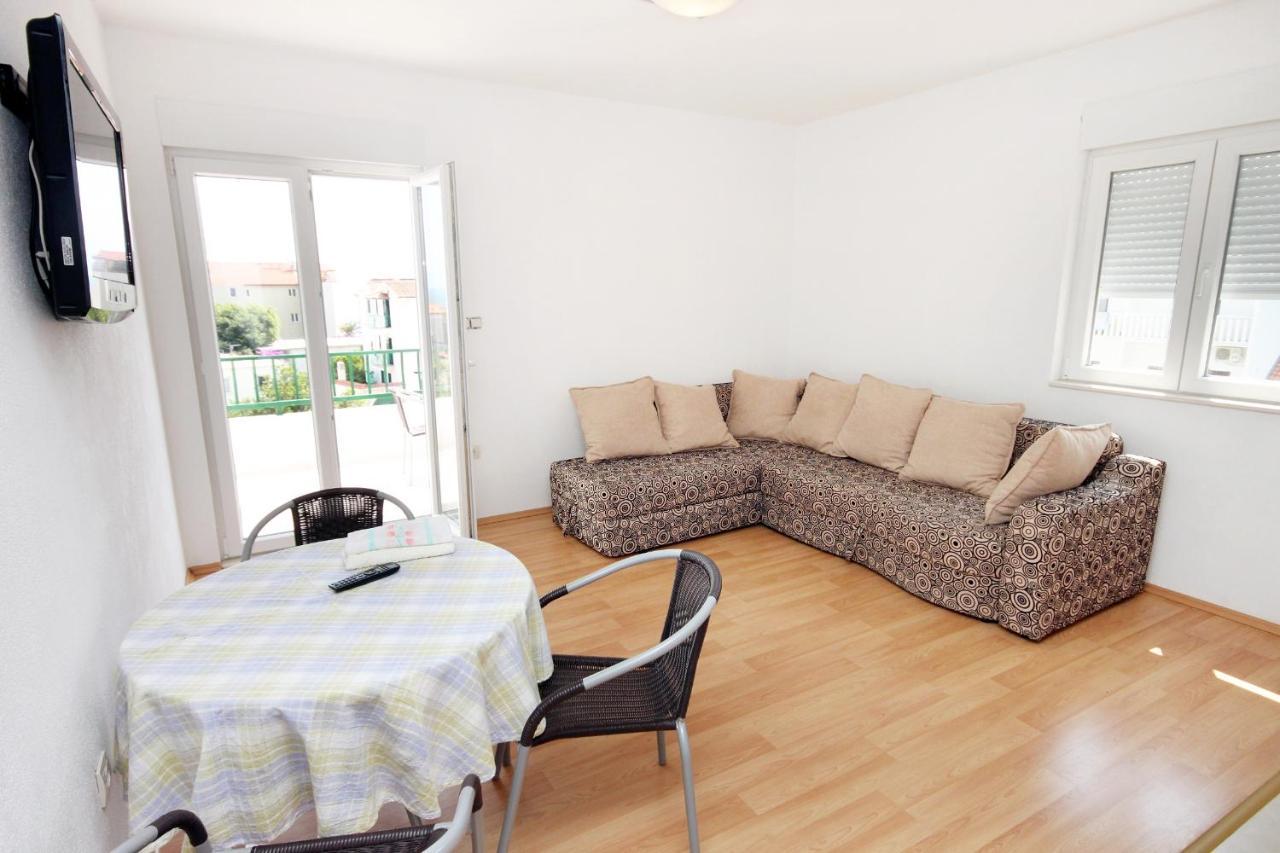 Apartments By The Sea Drvenik Donja Vala, Makarska - 6701 エクステリア 写真